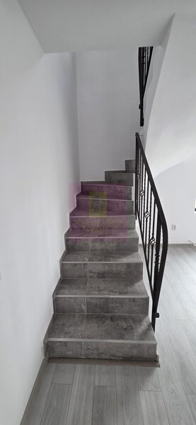 Vila de vanzare cu 4 camere in Brebu